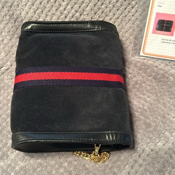 Gucci Suede Clutch, Sherry Line & draw string dust bag, Converted to Crossbody - Picture 7 of 9